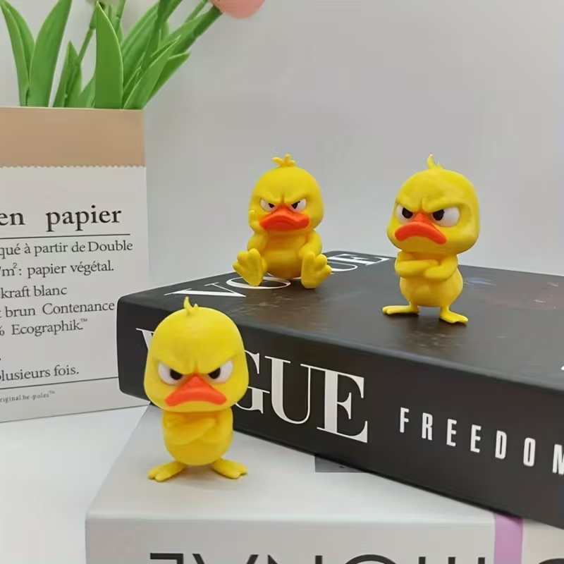 New Arrival Custom Art Figures Vinyl Toys Hot Girls for Display